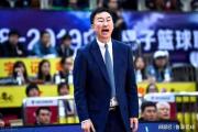 开云平台-篮网主帅意外提前下课，球队处境堪忧