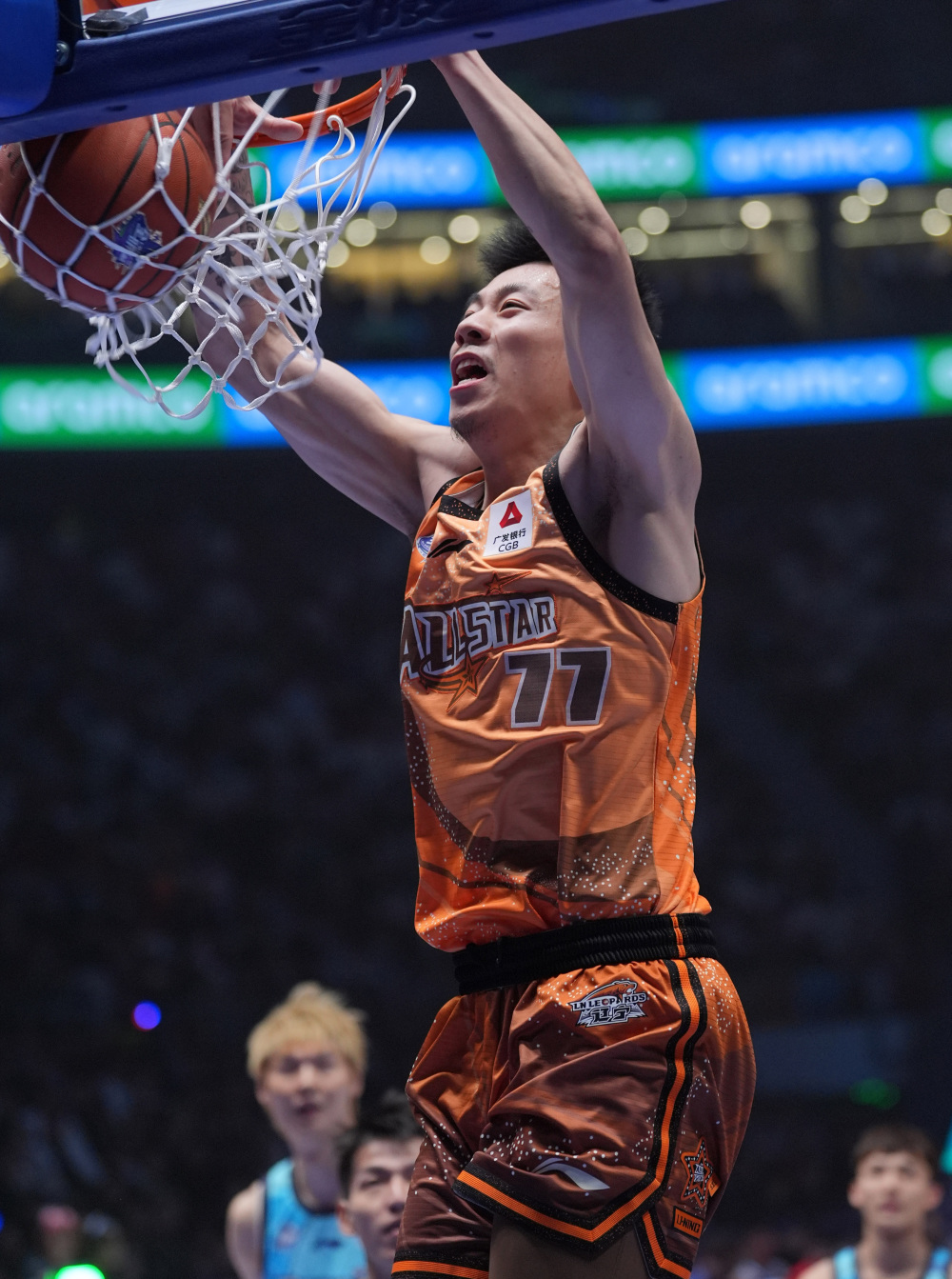 篮球明星争夺联赛最有价值球员称号