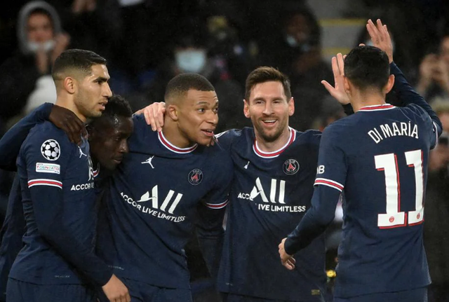 JDG碾压TL，Inspired操刀奇招英雄翻盘小组赛3:1（巴黎）