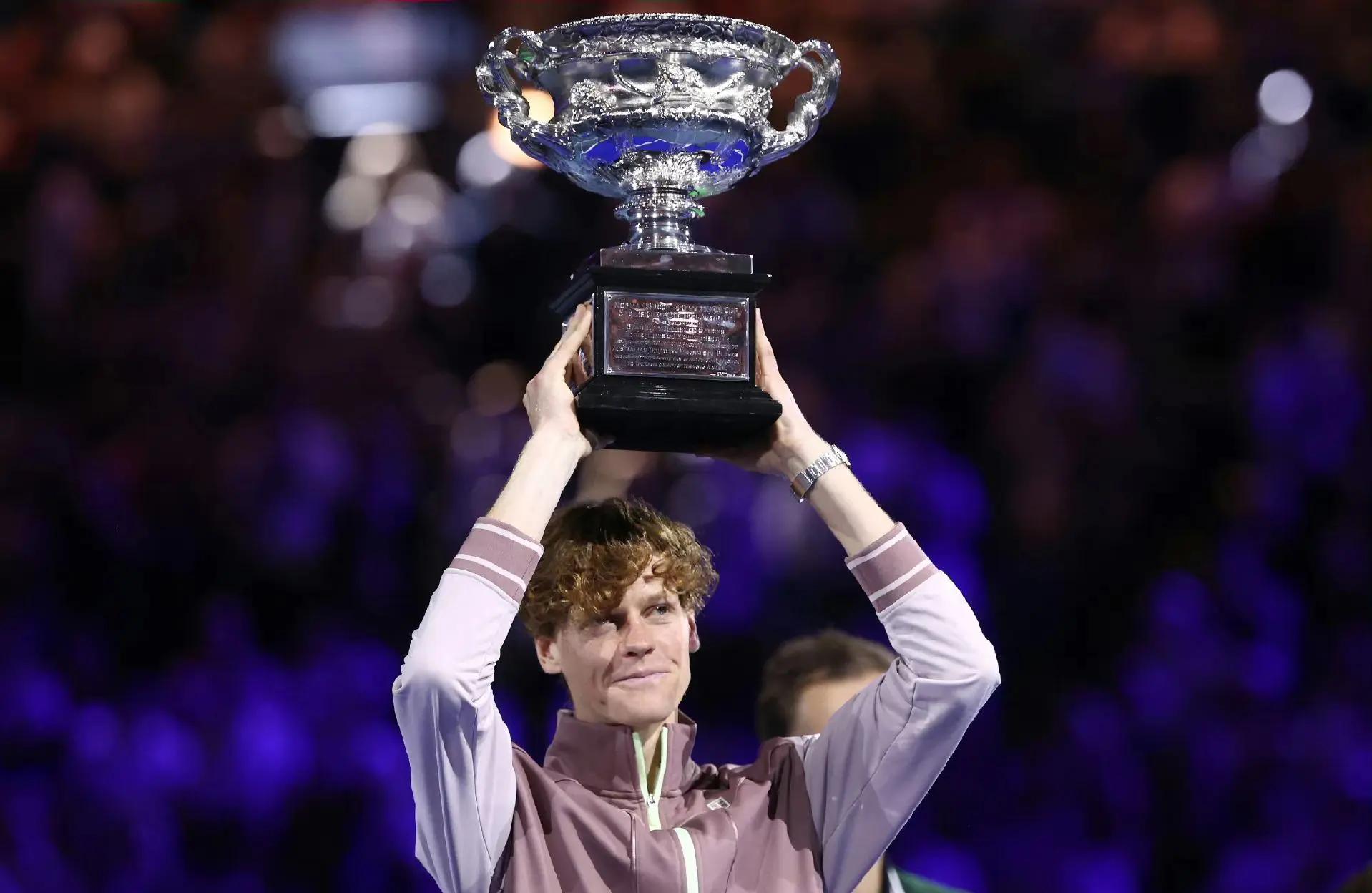 日本网球队完胜西班牙网球队，克耶高斯送出助攻的简单介绍