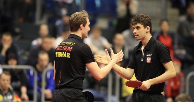 波兰队横扫葡萄牙队,马龙关键制胜 波兰队横扫葡萄牙队,马龙关键制胜