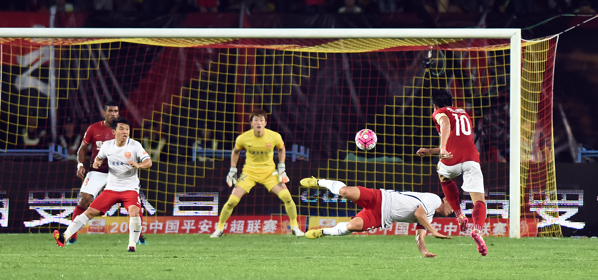 戴维斯杯力克联合杯,阿尔卡拉斯关键制胜 戴维斯杯力克联合杯,阿尔卡拉斯关键制胜