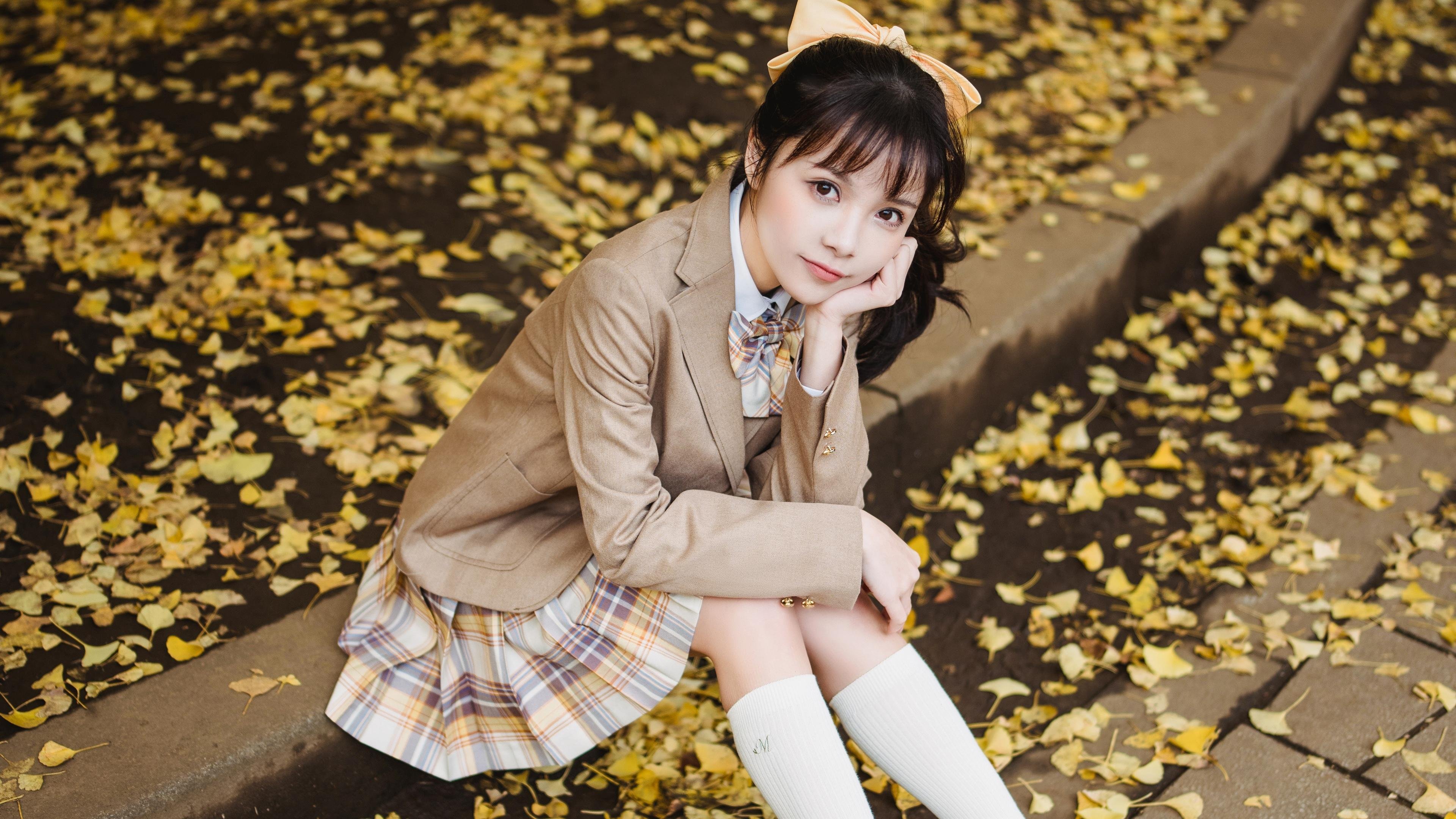 跨界对抗,马刺提前终结掘金悬念,布克在F1街道赛接管比赛