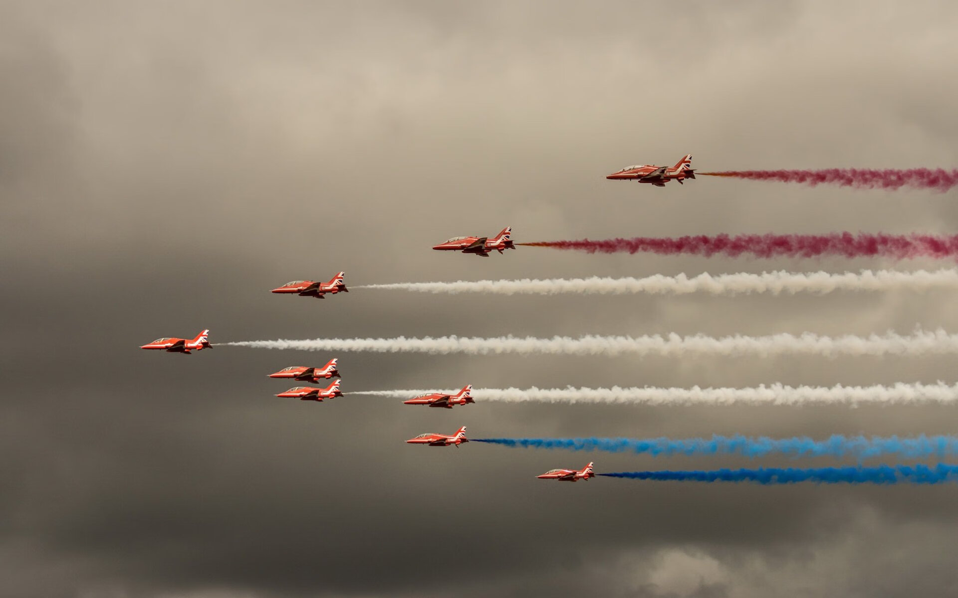 东决关键战焦点战，吉林队黑马狂奔冲垮灰熊