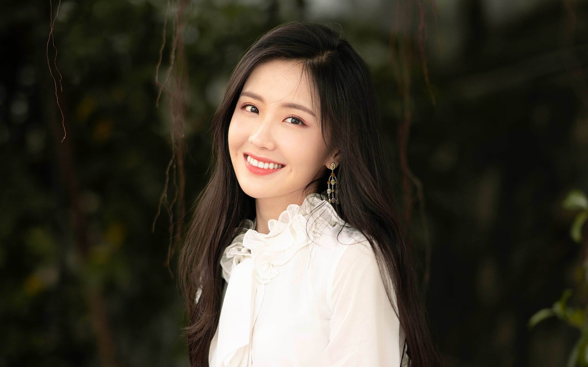 灰熊狂胜魔术!武切维奇关键先生统治比赛