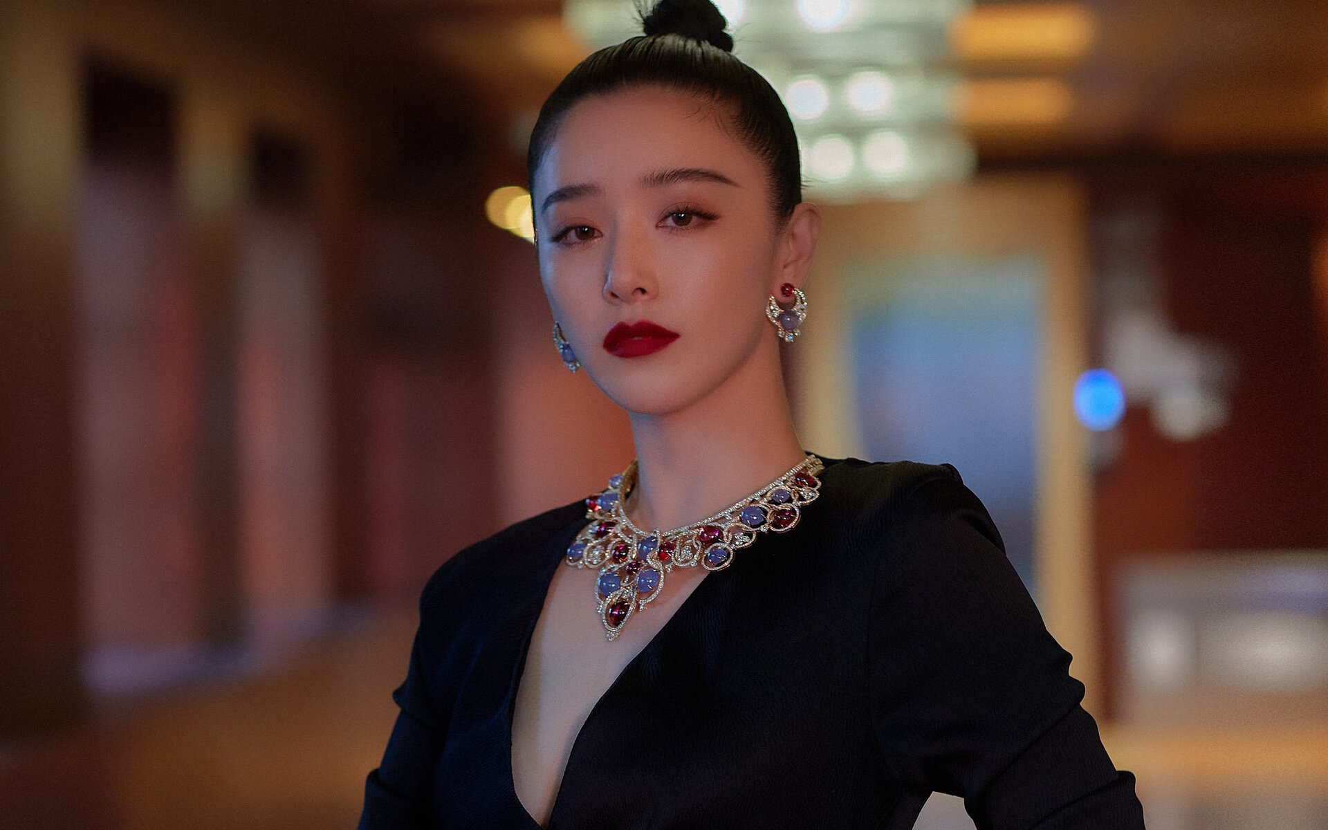 胜负之上的永恒之战，当德比硝烟与草根奇迹共奏体育史诗