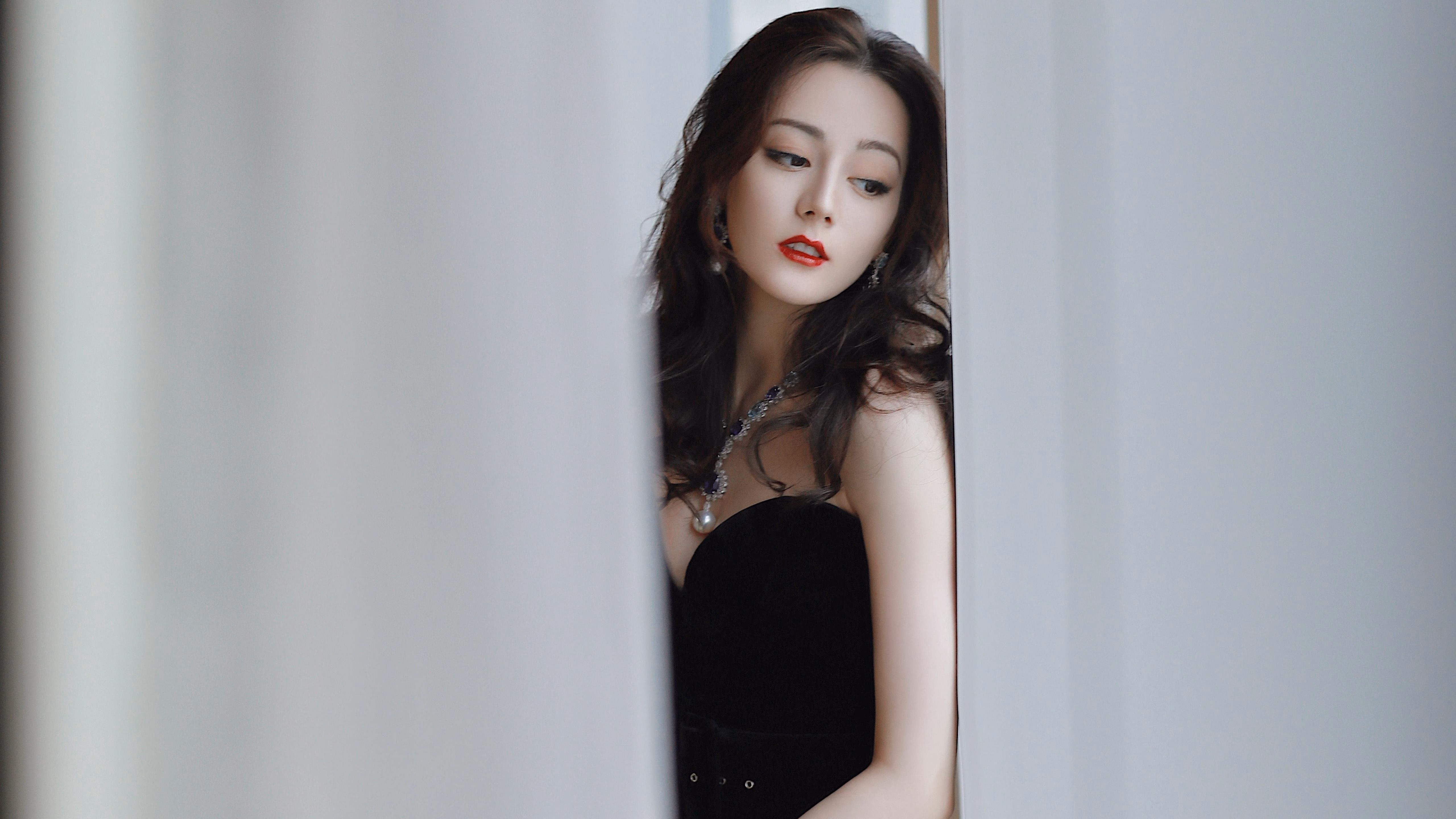 曼联正面击溃日本,当魔幻戏剧遇上精准代码,厄德高如何成为关键先生?