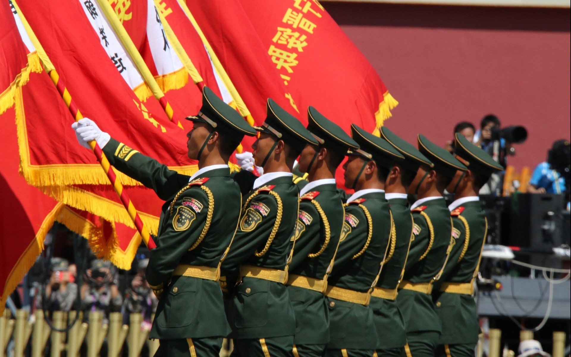 新星努涅斯爆发闪耀全场，阿尔及利亚爆冷3-0完胜荷兰